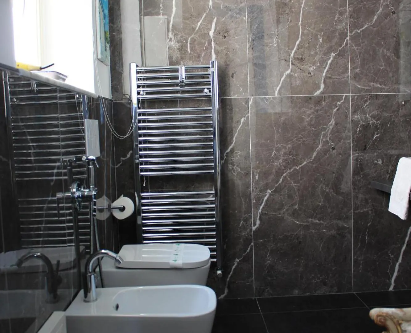 La Maison Del Sole Palermo Bed & Breakfast